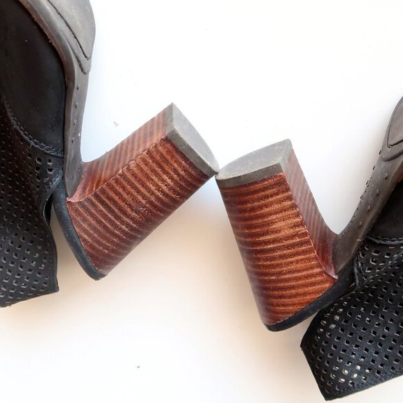 Lucky Brand Black Nubuck Perforated Leather Block Heel Open Toe Bootie Shoes 7.5 - Picture 9 of 16